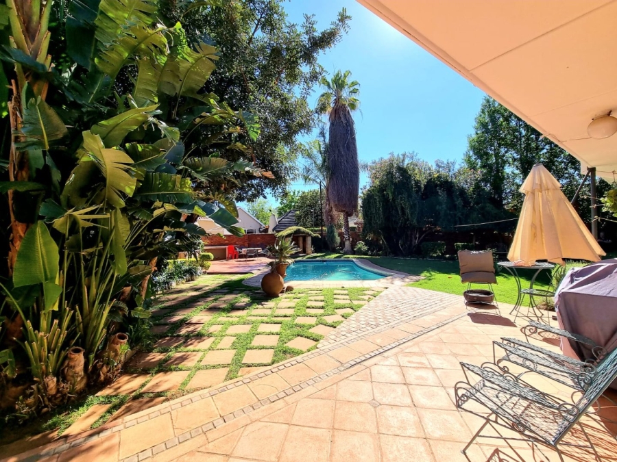 5 Bedroom Property for Sale in Monument Heights Northern Cape